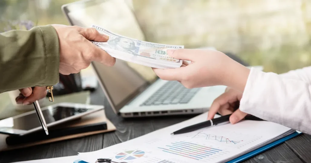 Ticari Kredi Başvurusu Neden Reddedilir? Bankacının Gözünden 7 Gerçek Neden